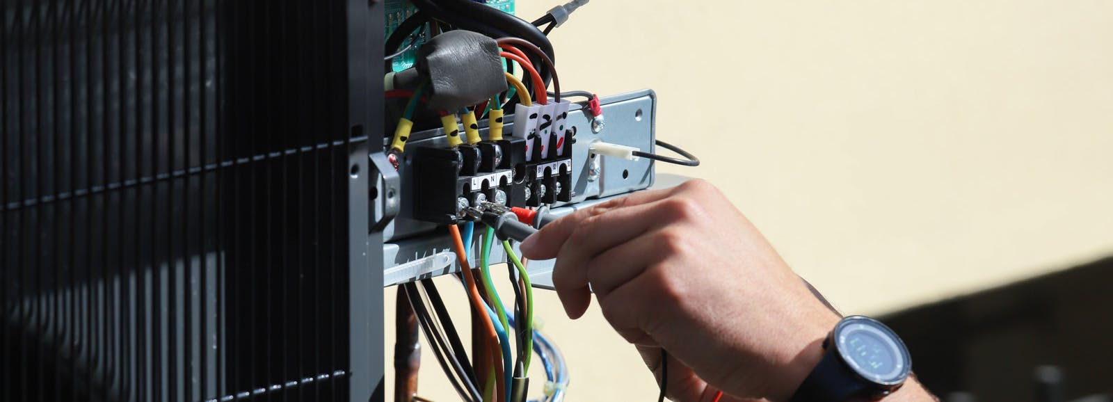 Besoin d'une réparation rapide pour votre chauffage ou chauffe-eau à Nîmes ? GD Energies intervient en 24 à 48h.