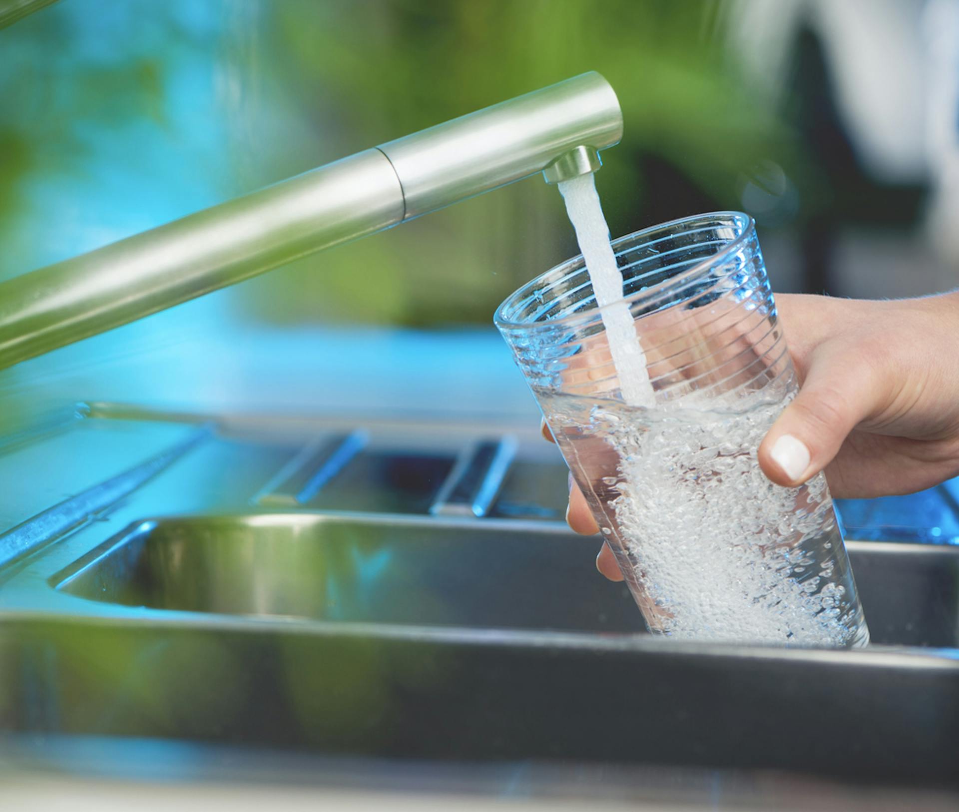 Faire entretenir un adoucisseur d'eau dans le Gard