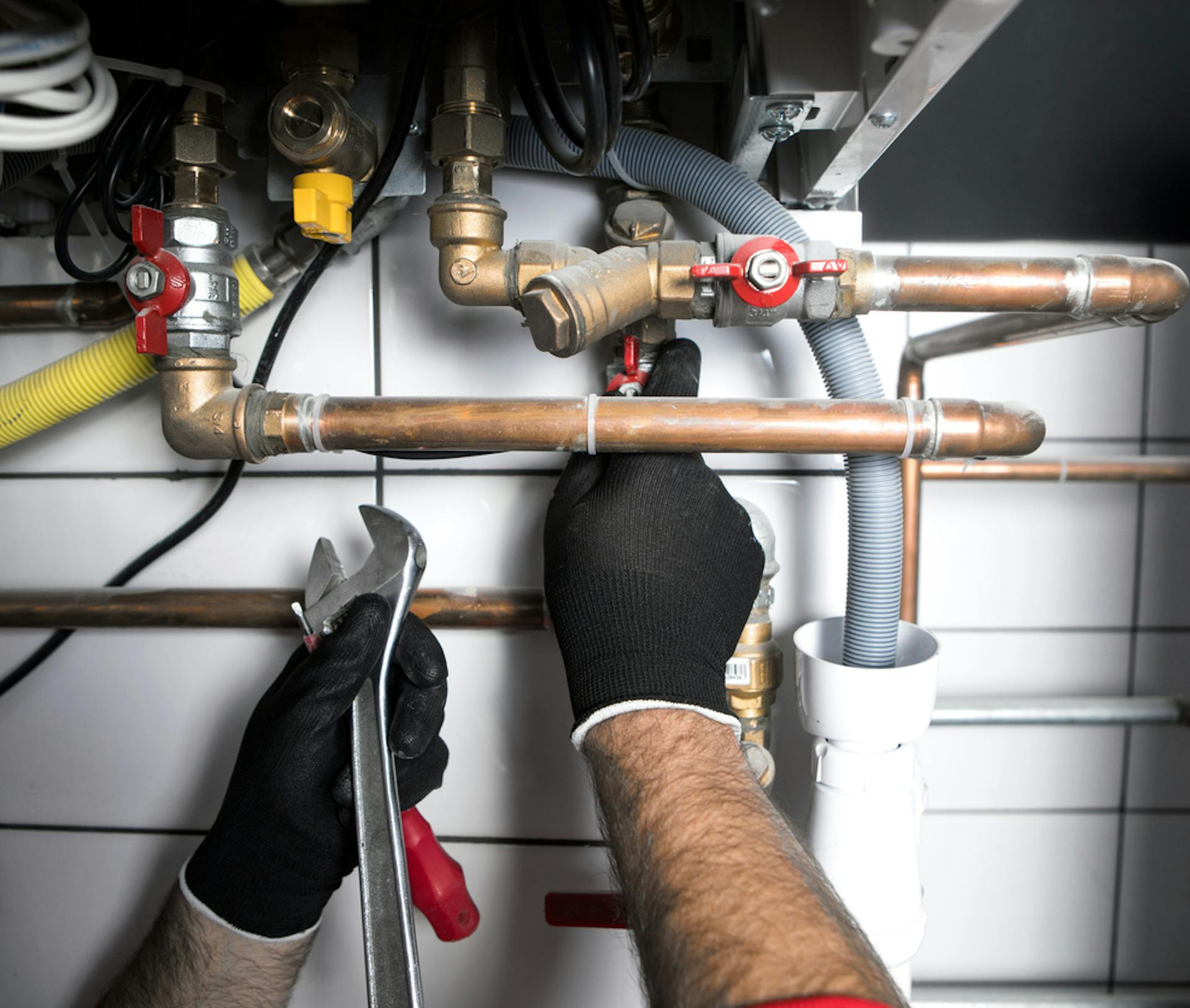 Entretien de chauffe-eau, ballon d'eau chaude, chauffe-bain et cumulus dans le Gard