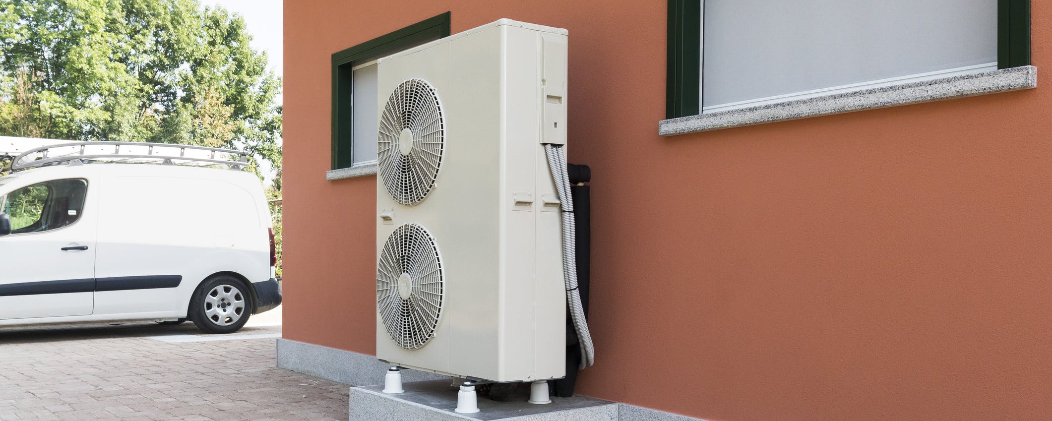 Vous souhaitez remplacer votre chaudière par une pompe à chaleur ? Contactez nos experts à Nîmes et ses environs.