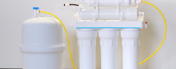 GD Energies entretient votre adoucisseur d'eau dans le Gard. Contactez nos professionnels !