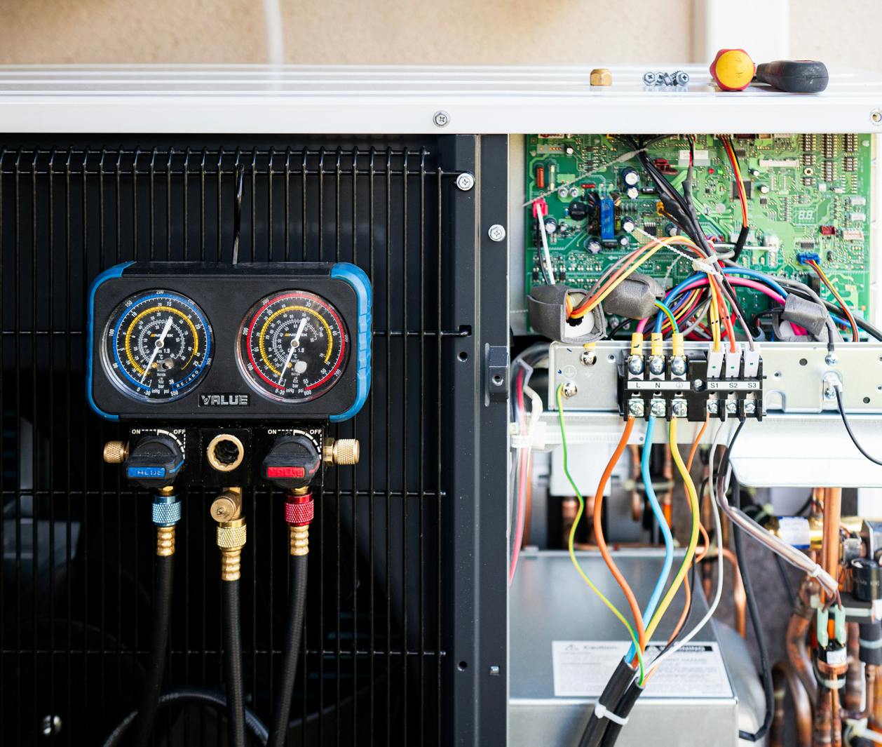 Geo-Dis Energies installe entretient et dépanne votre pompe à chaleur sur Le Mans et sa région