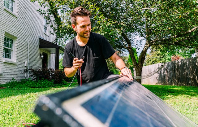 Leprêtre Energies : votre kit solaire Plug and Play performant