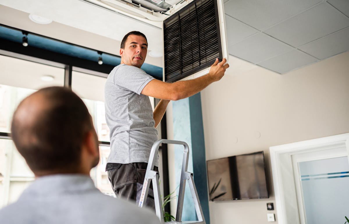 Installateur de clim pour bureaux professionnels à louer près de Lyon