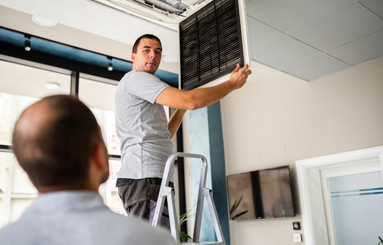 Installateur de clim pour bureaux professionnels à louer près de Lyon