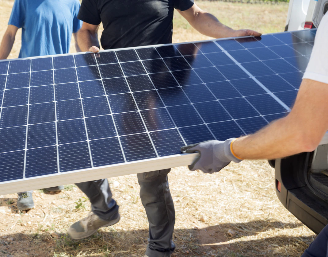 Expert installation de panneaux solaires photovoltaïques à Lyon, Tarare, Bessenay, Morancé, Lozanne, Lentilly, Ecully, Anse, Quincieux, Saint-Germain-au-Mont-d'Or, Neuville