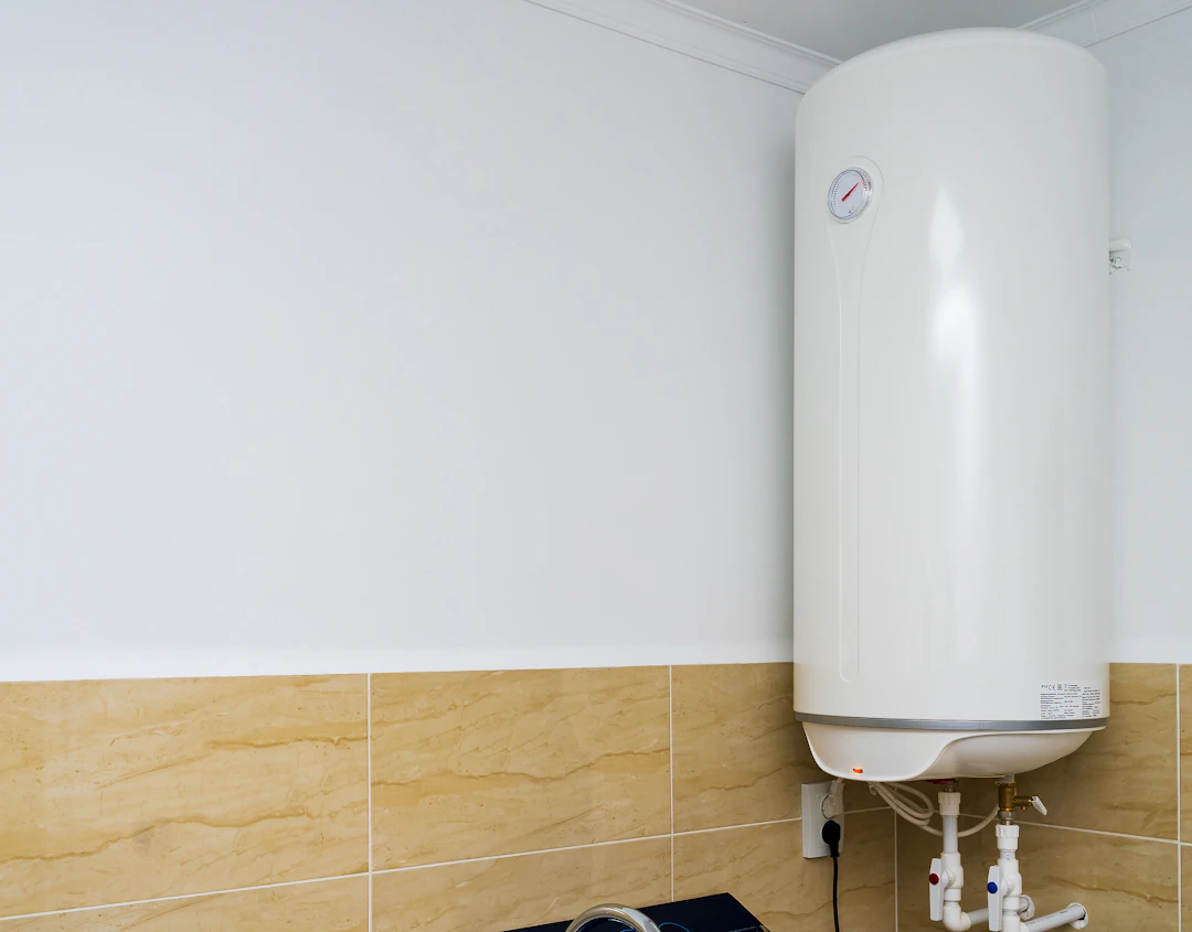 Installation d'un chauffe-eau par Mure Energies à Neuville-sur-Saône