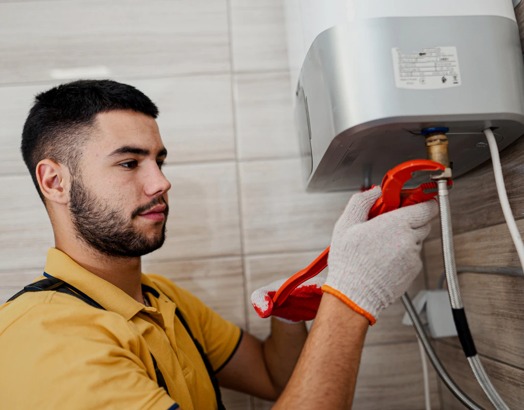 Installation et entretien de chauffe-eaux à Lyon, Anse, Tarare, Roanne
