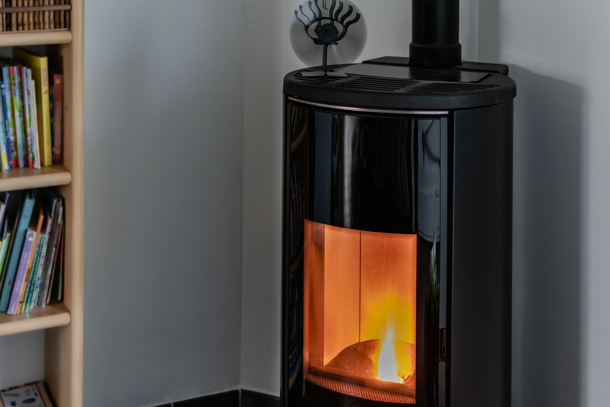 Expert des poêles à bois et des poêles à granulés près de Lyon : Mably, Tarare, Roanne, Anse, Trévoux