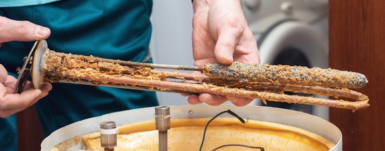 Détartrage et réparation de chauffe-eau Brest