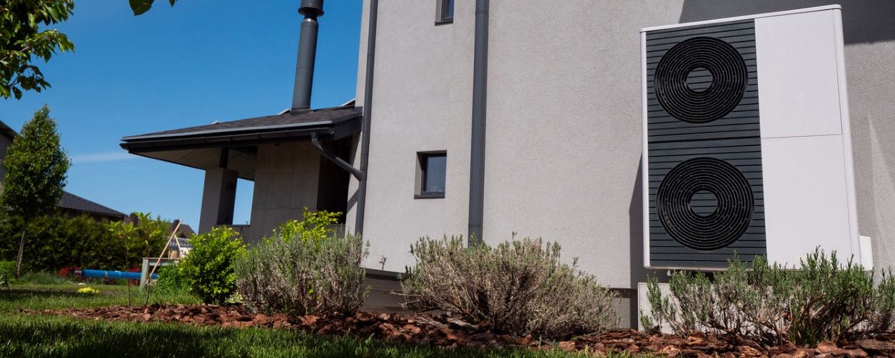 Coup de Pouce PAC 2024 : Installez une Pompe à Chaleur avec Roussin Energies