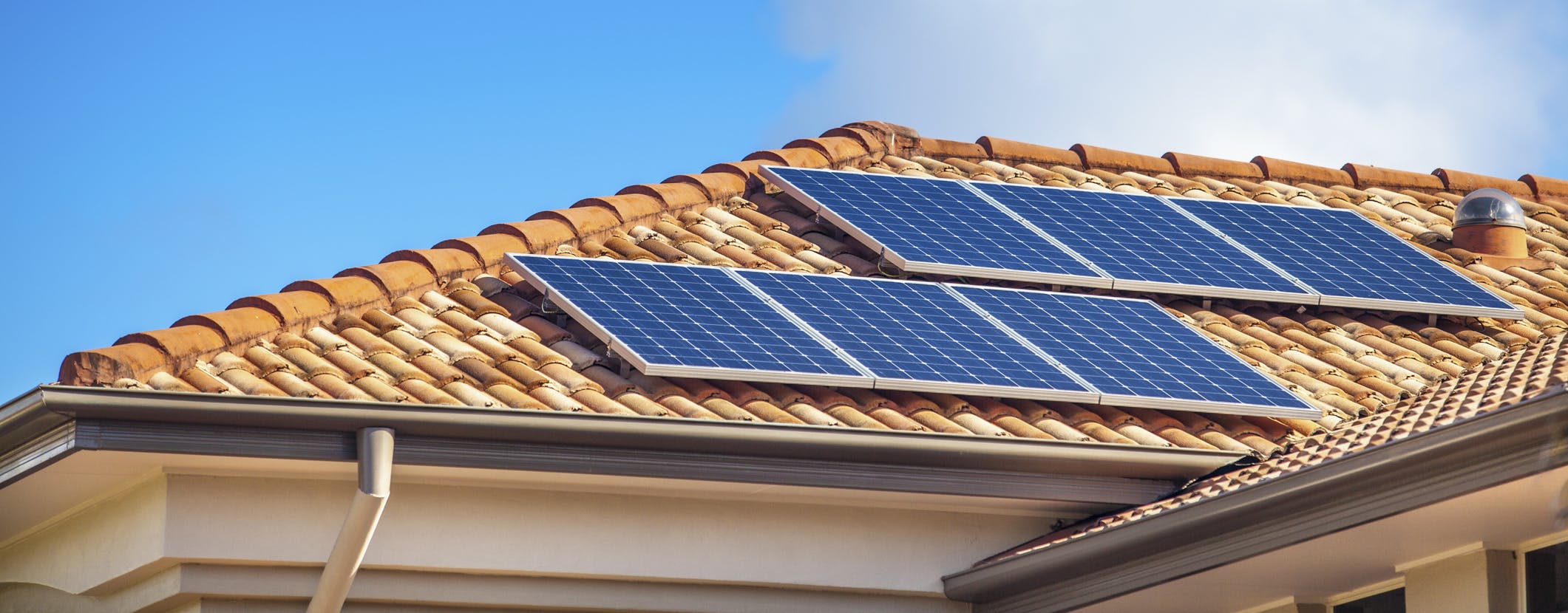 SMT Energies installe votre système solaire dans le Loire