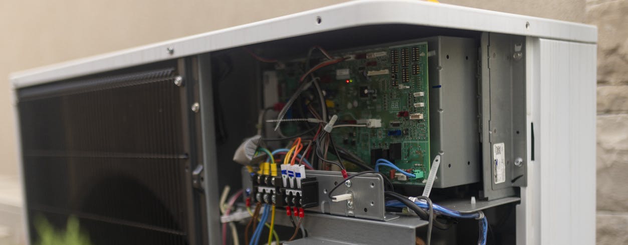 SMT Energies installe votre pompe à chaleur dans la Loire.