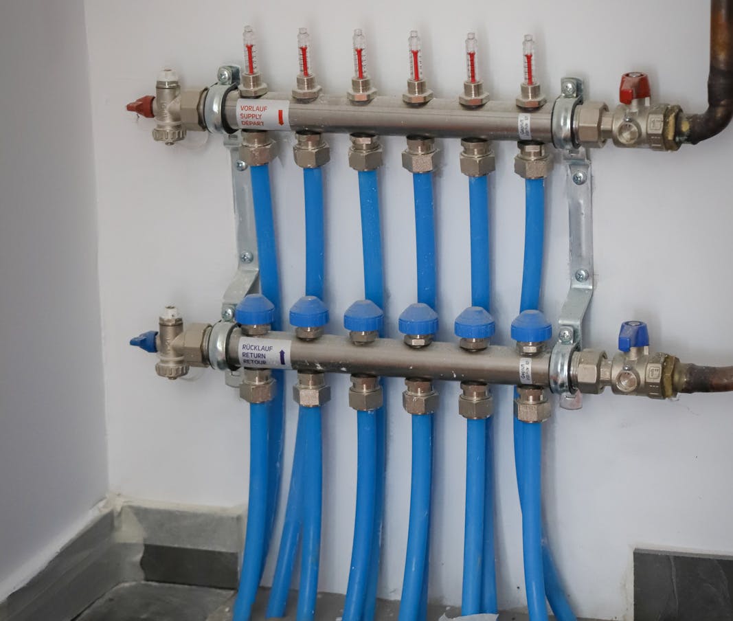 SMT Energies vous propose un contrat d'entretien pour votre plancher chauffant