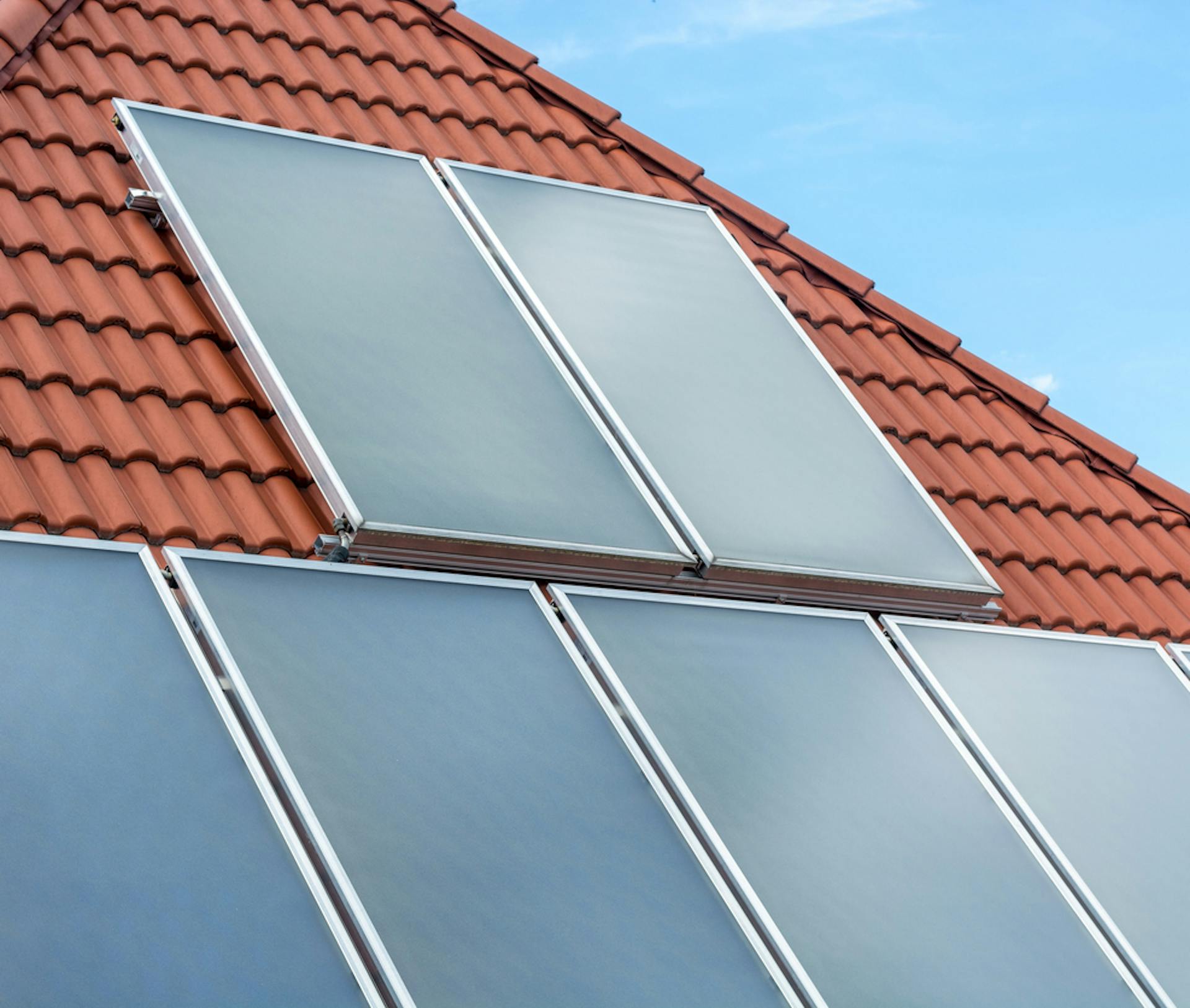 SMT Energies installe chez vous l'installation solaire adapté à vos besoins