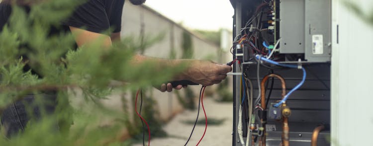 SMT Energies entretient votre pompe à chaleur dans le 42