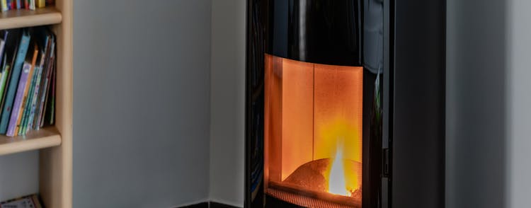 SMT Energies entretient votre poêle à granulés dans le 42.