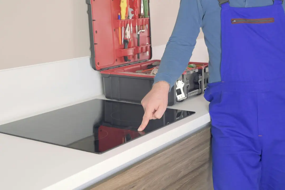 Prise pour plaques de cuisson