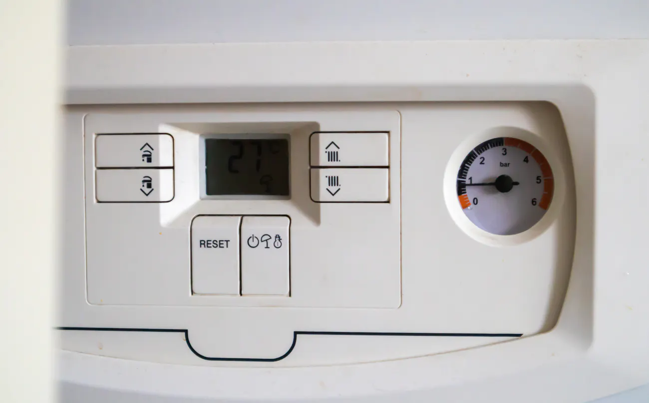 Manomètre d'une chaudière gaz indiquant une baisse de pression