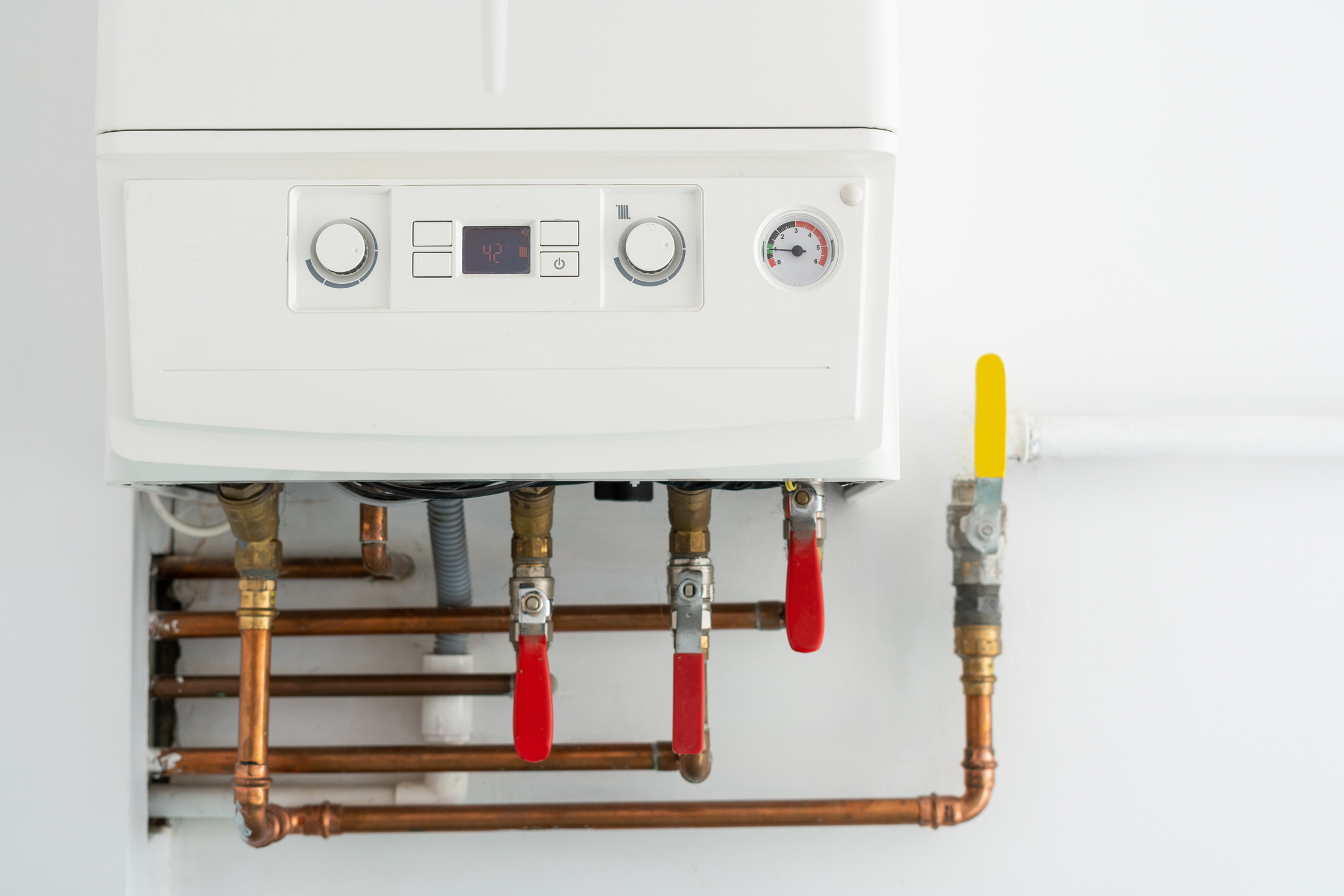Chaudière gaz vieillissante installée dans une maison : a-t-on le droit d'en installer une nouvelle ?