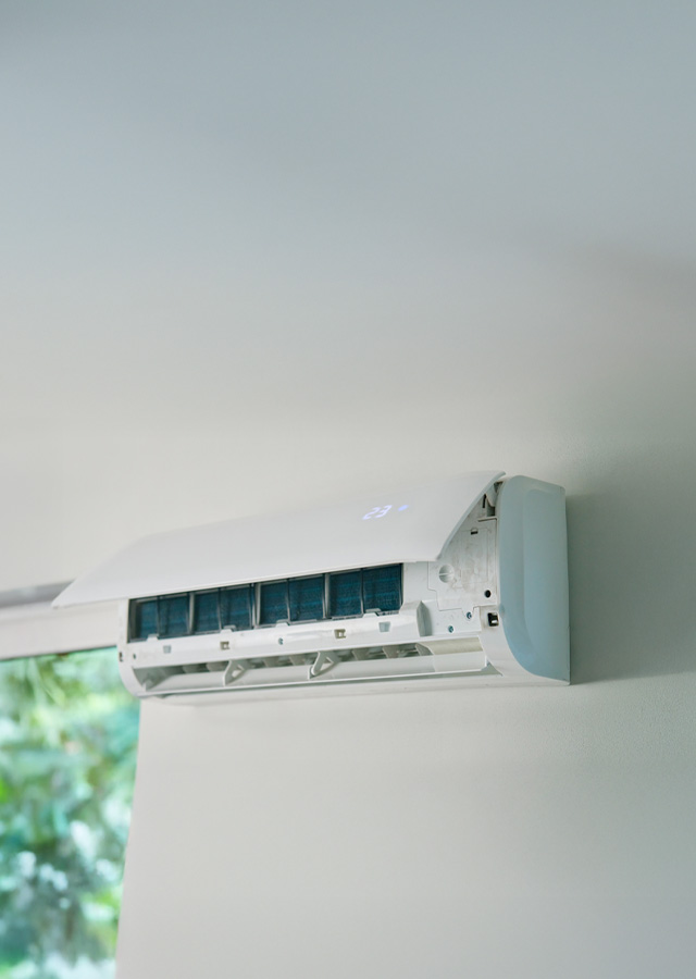 Installer climatisation split réversible murale