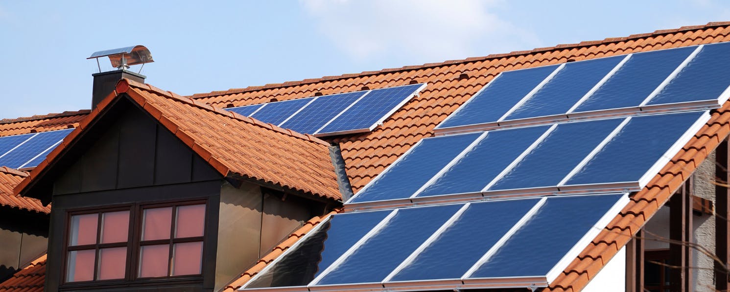 assurer ses panneaux solaires