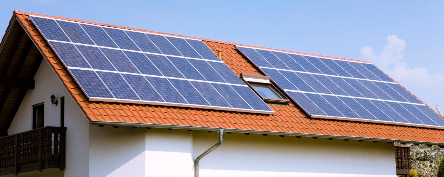 L’autoconsommation énergétique avec des panneaux solaires photovoltaïques