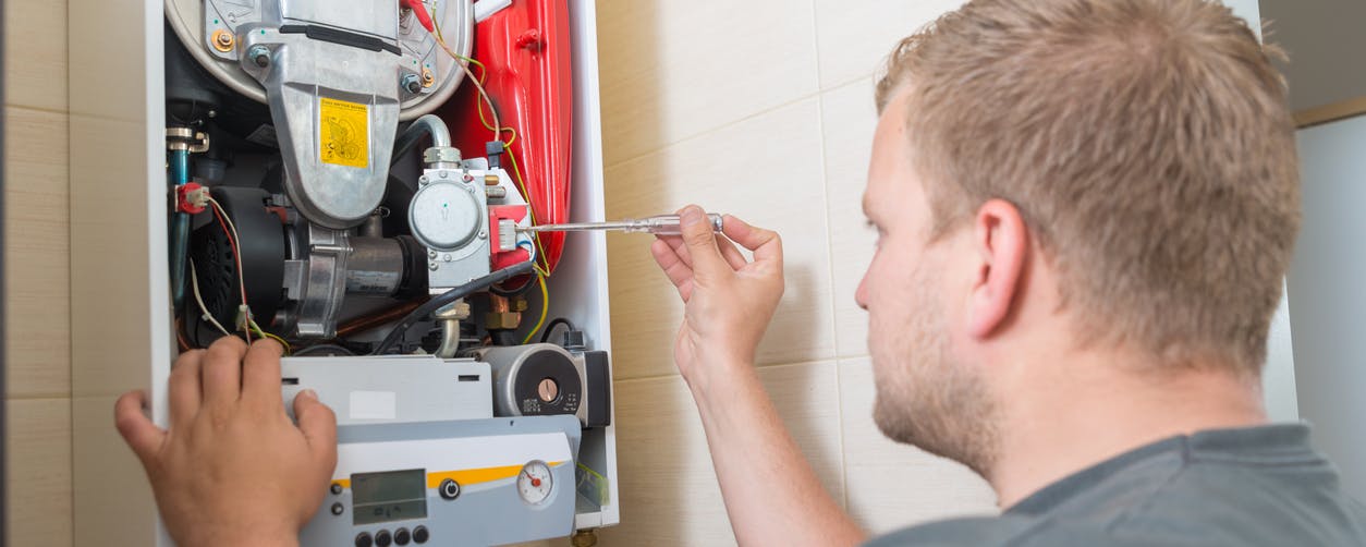Quand entretenir sa chaudière gaz ? VB Gaz vous accompagne de A à Z