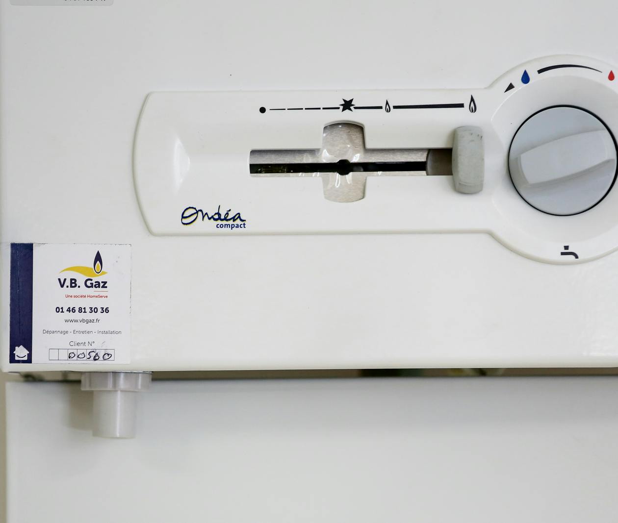 VB Gaz répare et dépanne votre chauffe-bain gaz en urgence