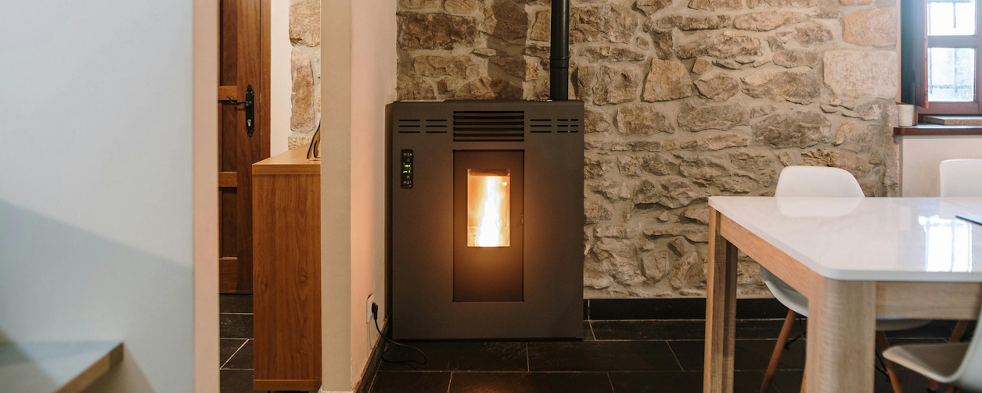 Poêle de chauffage pour maison en pierre