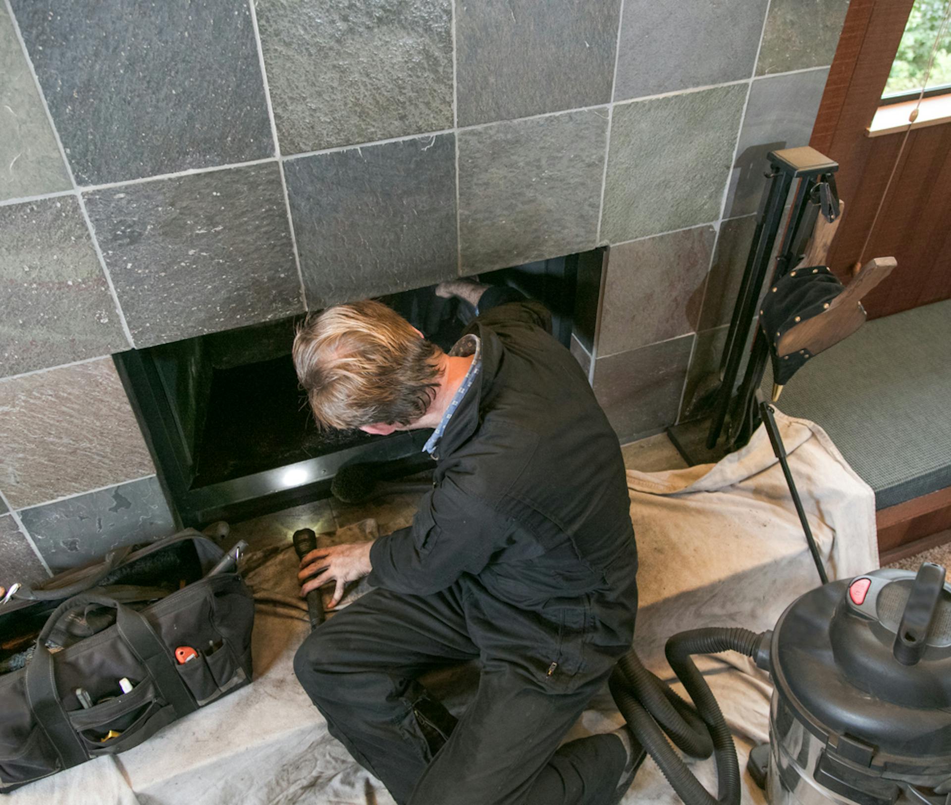 Ramonage poêle, cheminée, insert et cuisinière bois et granulés