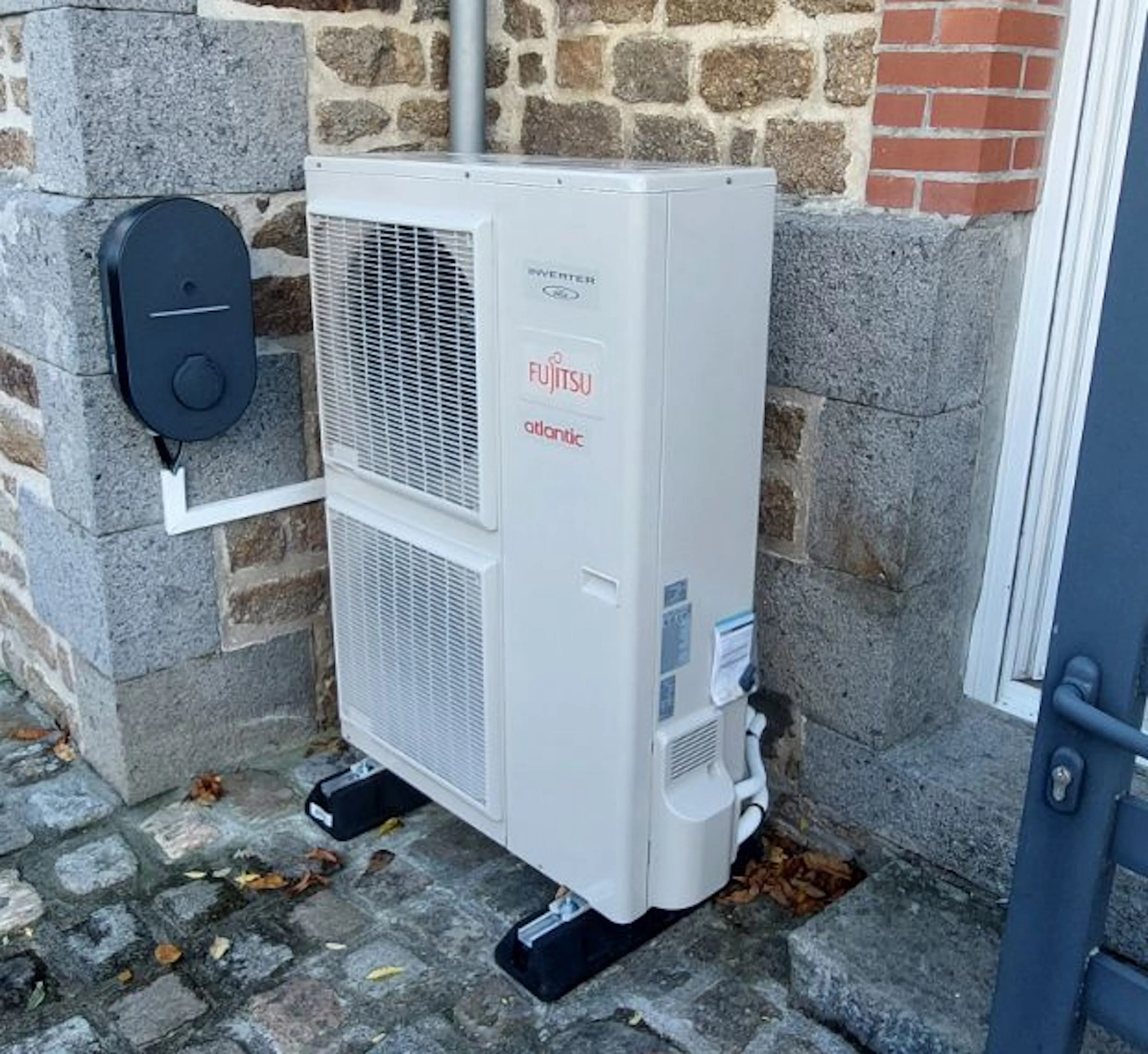 Pompe à chaleur air/eau — photo 1
