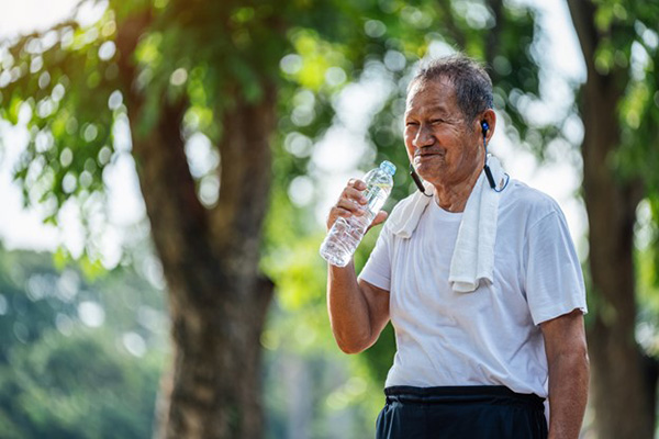 Drinking deals filtered water