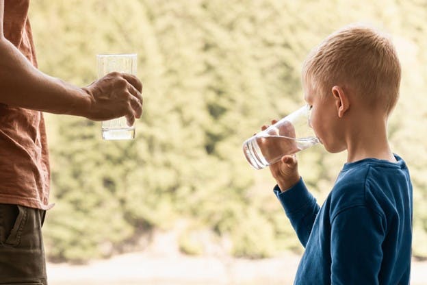 Cincinnati Water Quality Young Kid Drinks