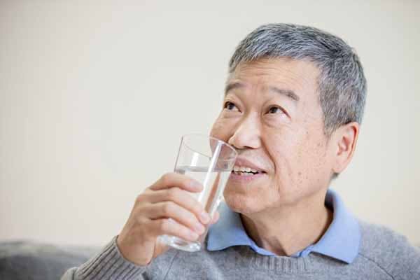 Scientific Benefits of Drinking Water Older Man in Good Health