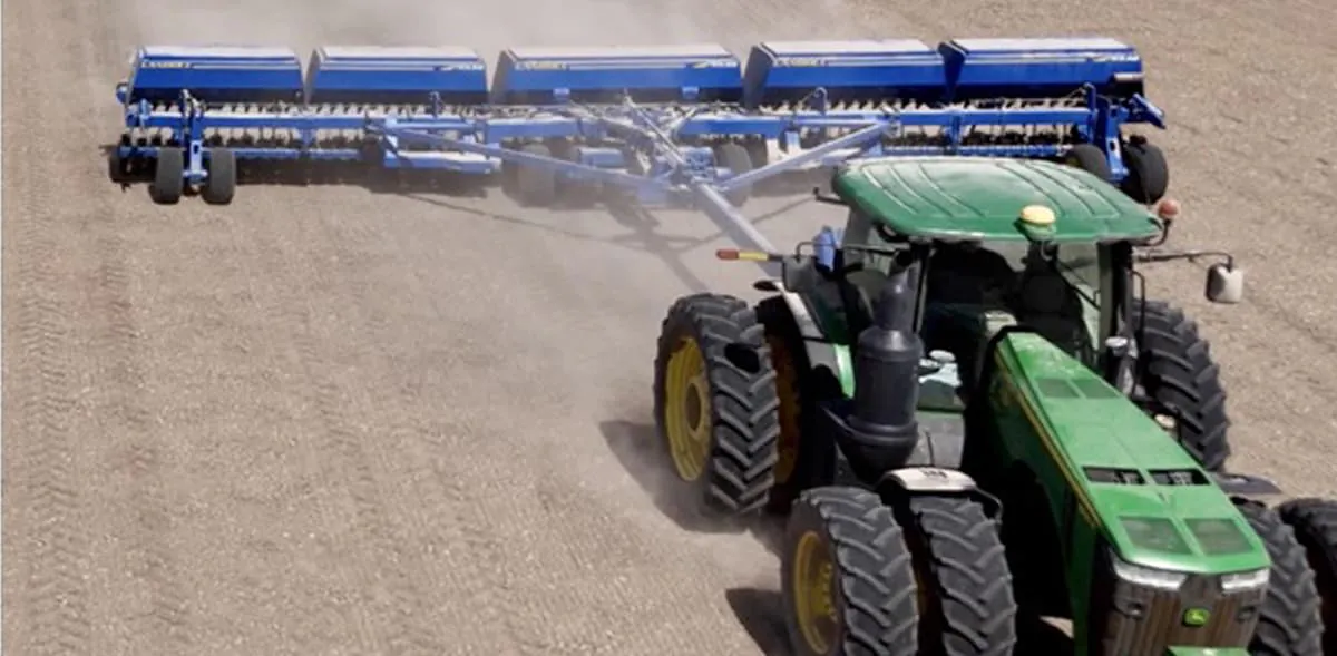 CL153 being planted in Wharton County, Texas