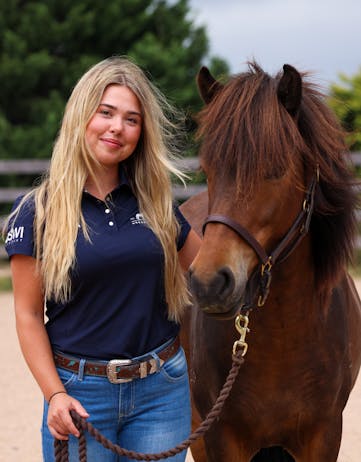 Eira Backan and her Icelandic horse