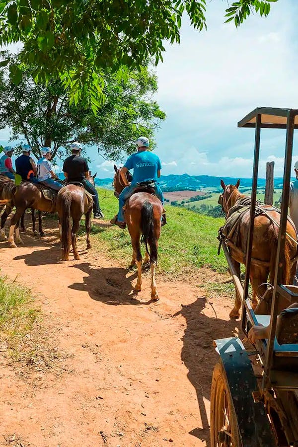 passeio a cavalo em hotel fazenda em Socorro SP