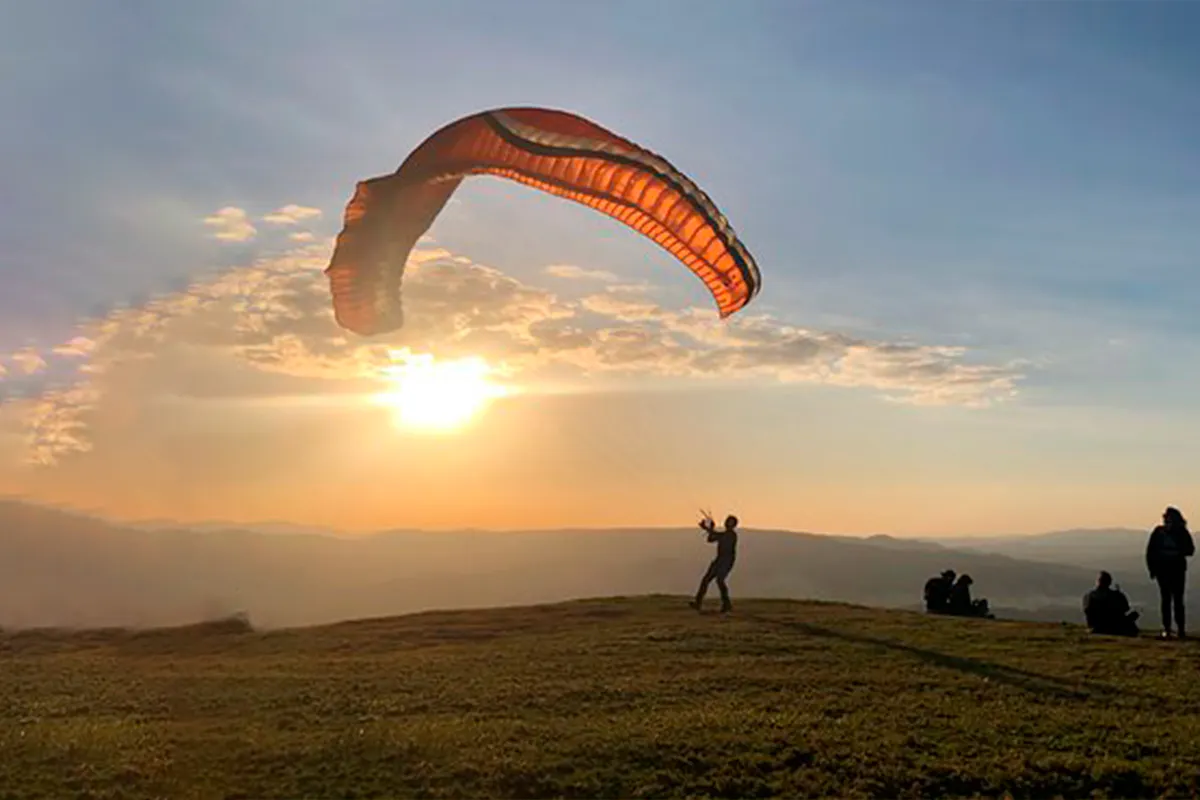 Pôr do sol Pico da Cascavel Socorro SP - Foto MAESTRO Portal de Turismo para Cidades e Destinos