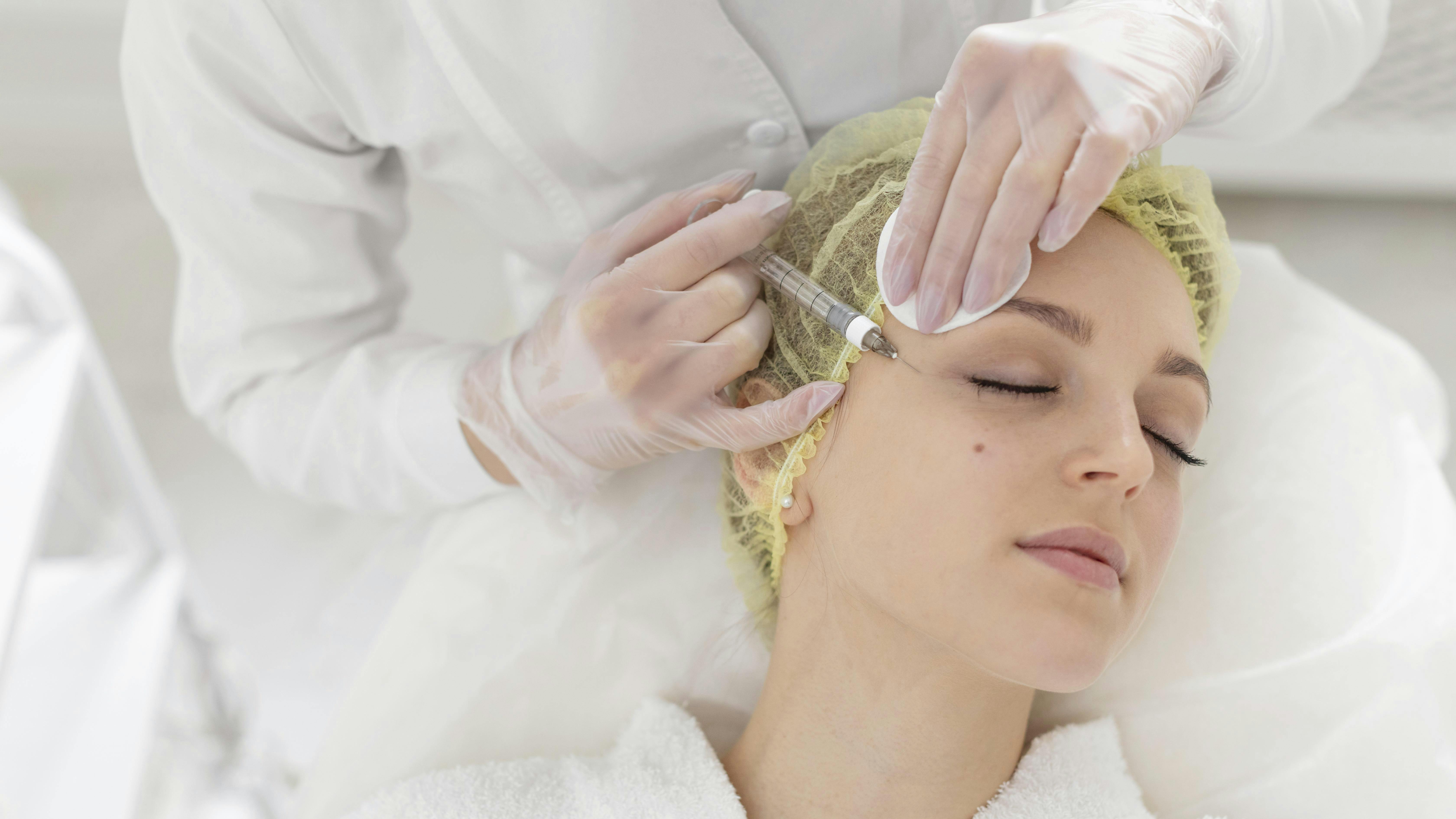 House of glo patient getting skin boosters treatment