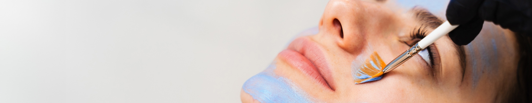 woman having obagi blue peel radiance treatment