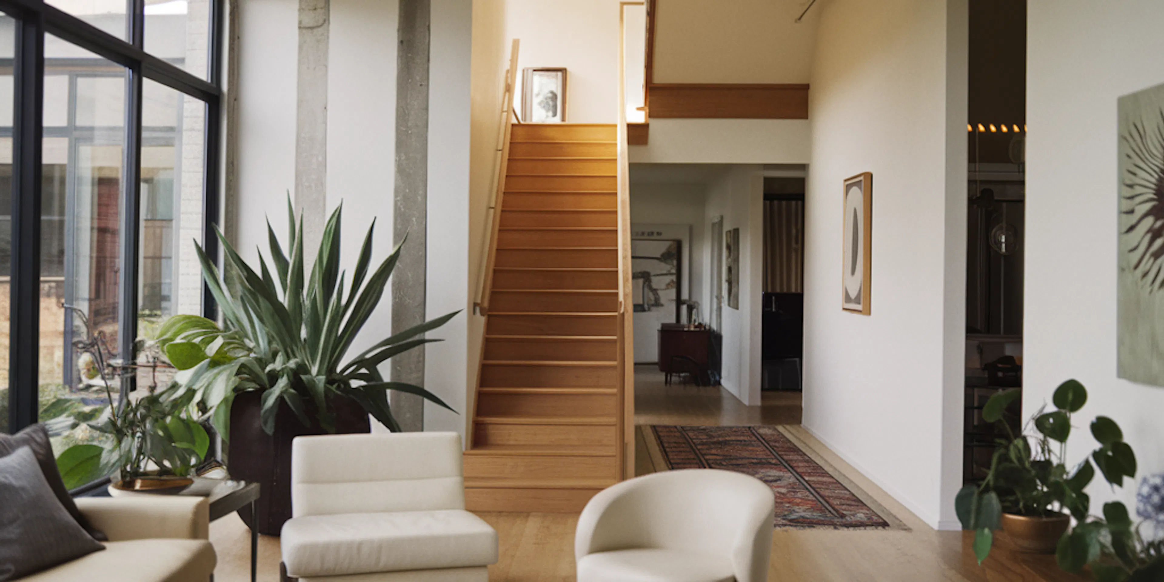 Une maison joliment meublée