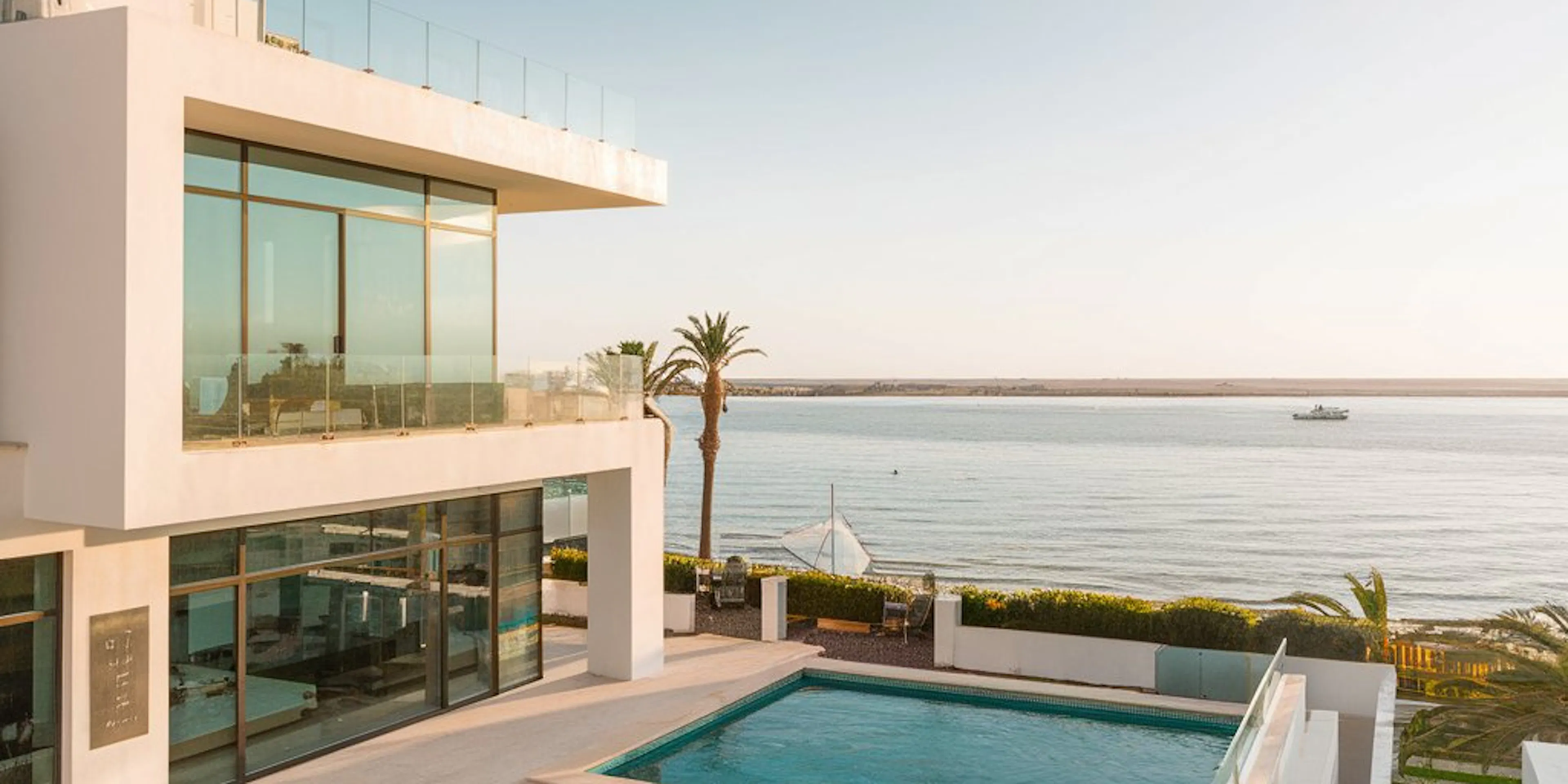 A beautiful apartment by the sea