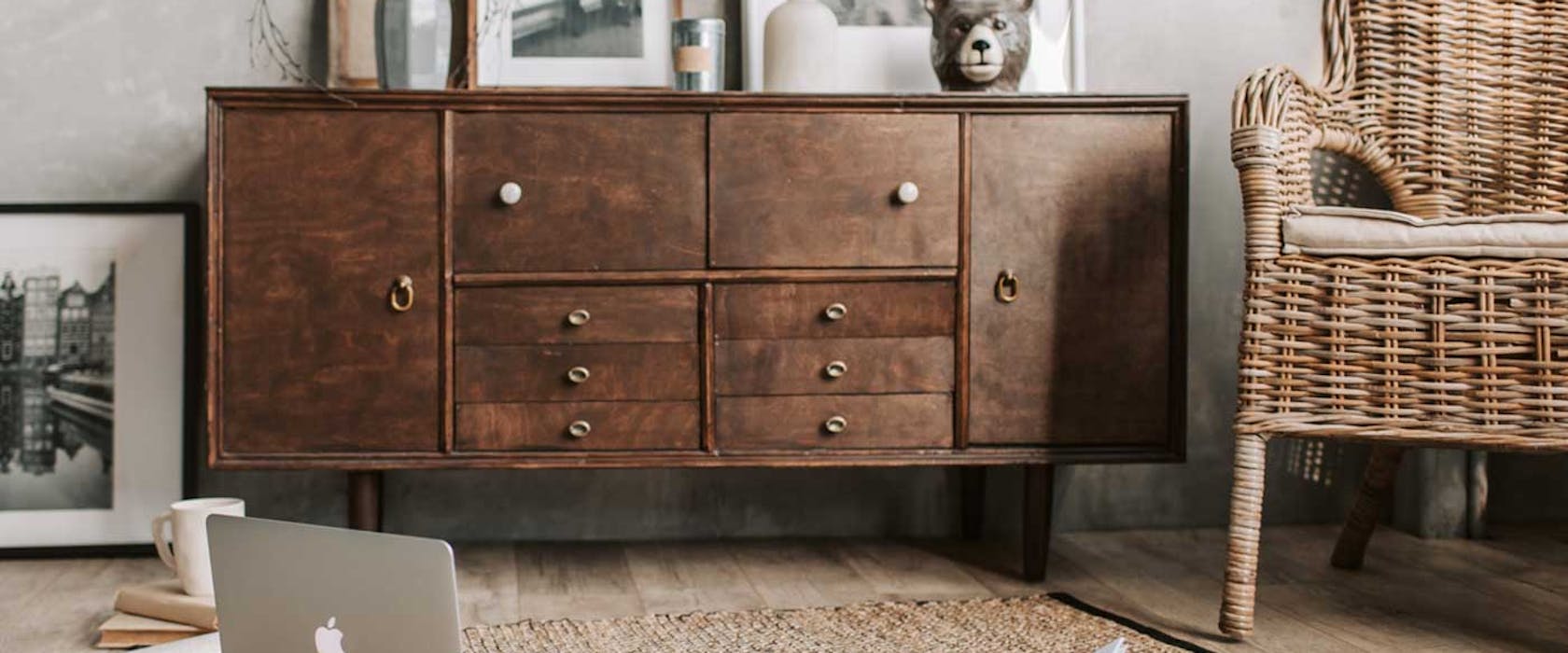 kastje, hout interieur