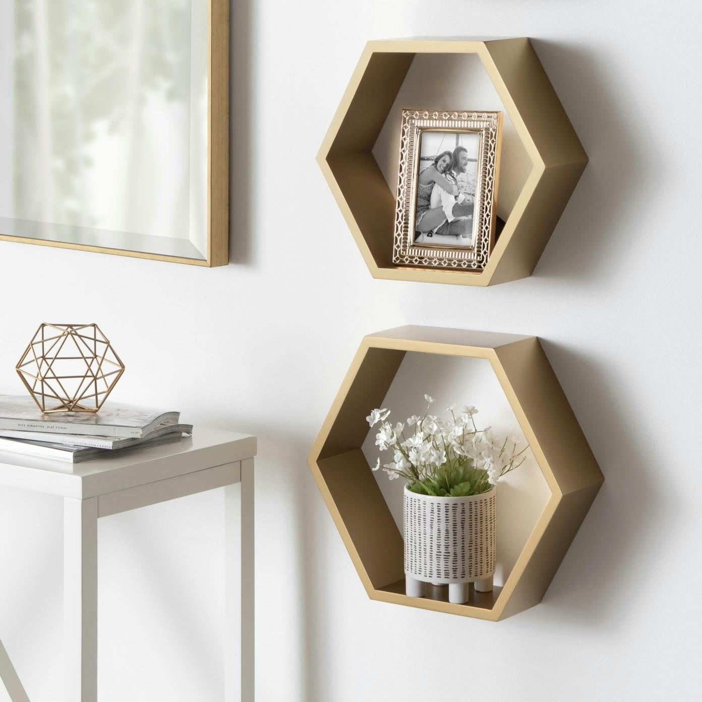 Contemporary Shelves