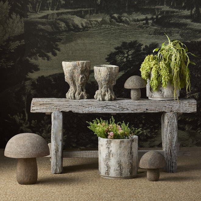 Garden Statues & Yard Art