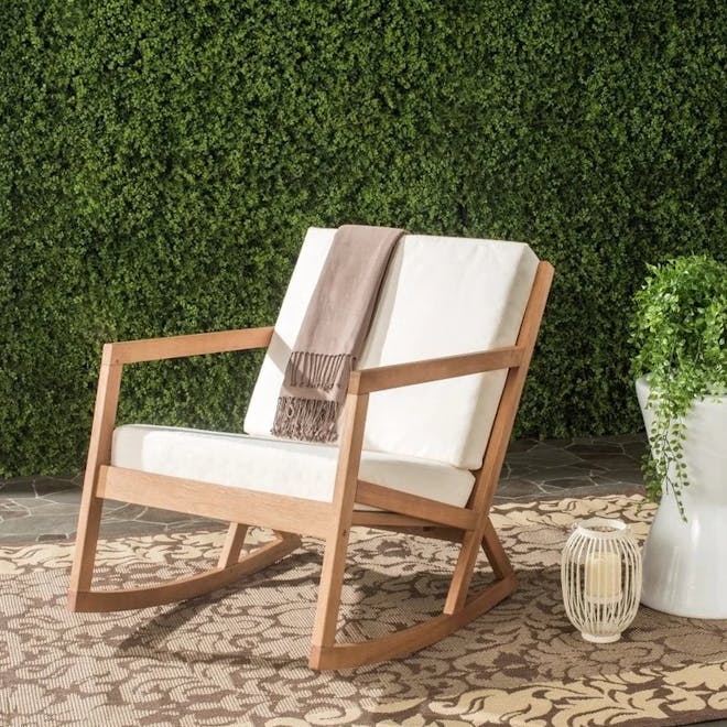 Outdoor Rocking Chairs