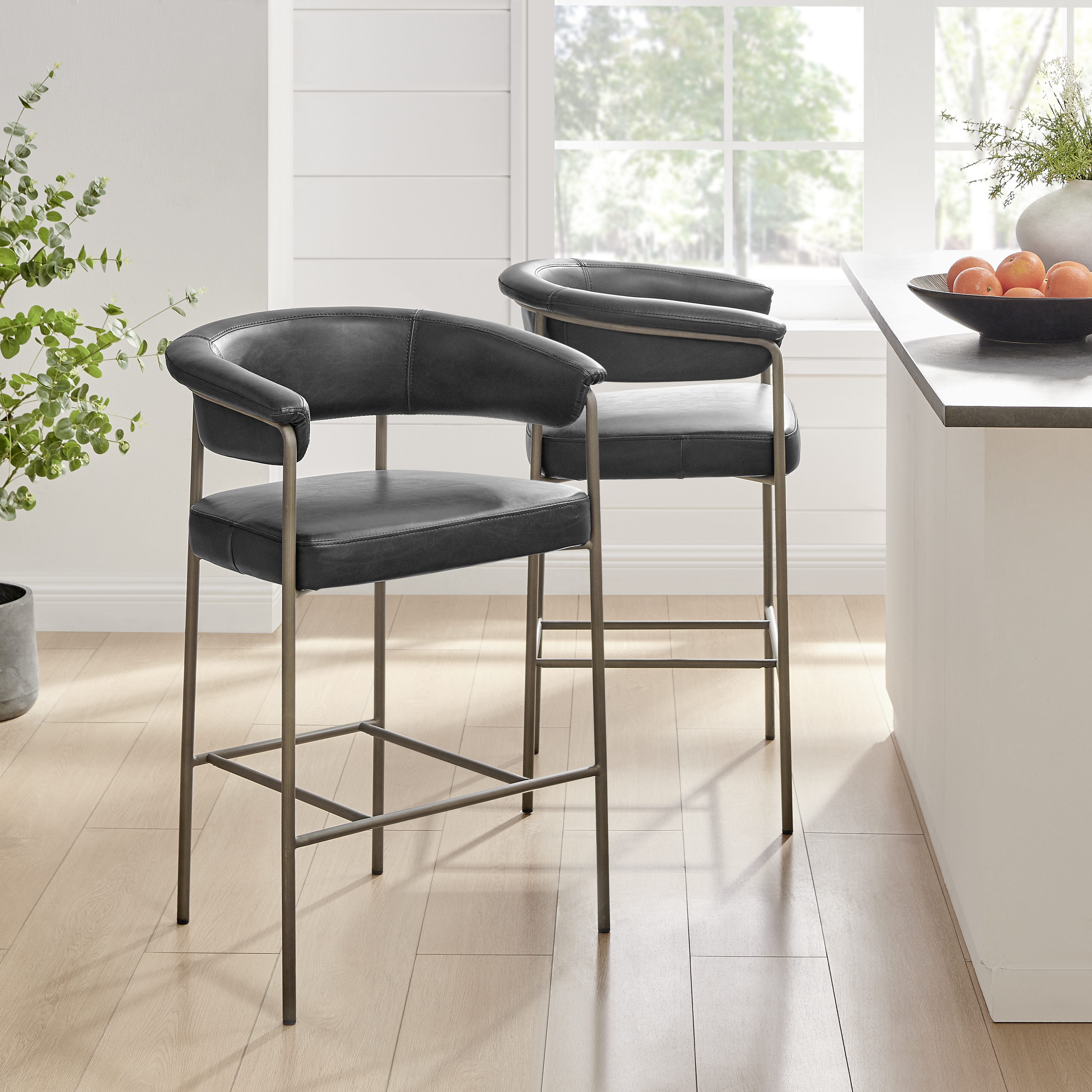 Bar & Counter Stools