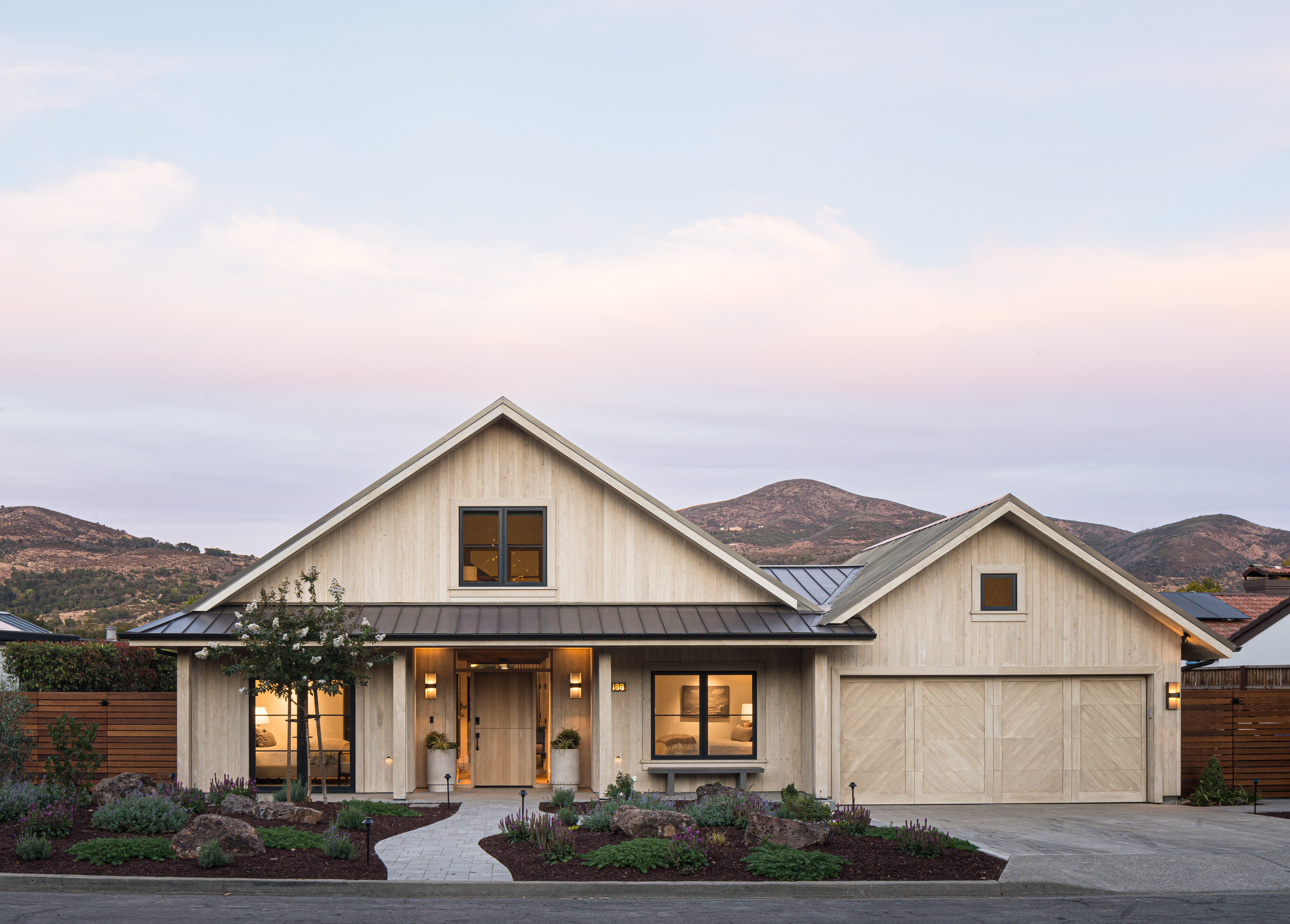 The top exterior trends defining curb appeal in 2026: