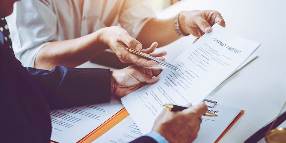 22 Crucial Questions to Ask When Buying a Business in the United Kingdom